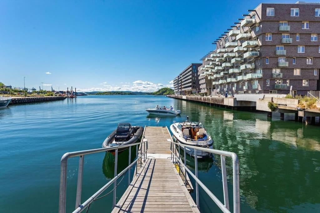 Cozy Apartment By The Fjord In Modern Oslo Exterior photo